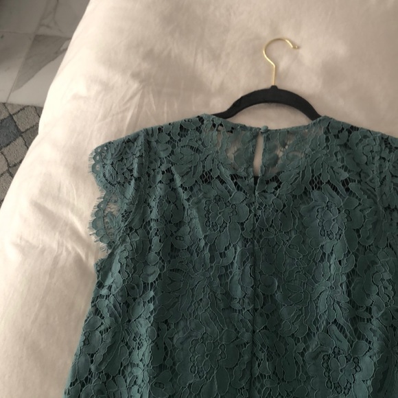 Feminine bohemian lace top - Picture 3 of 10